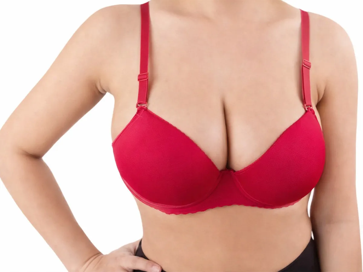 Meme Küçültme (Göğüs Küçültme) - Görsel 1